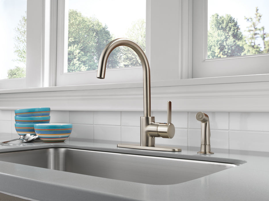 Delta Precept Single Handle Kitchen Faucet with Spray