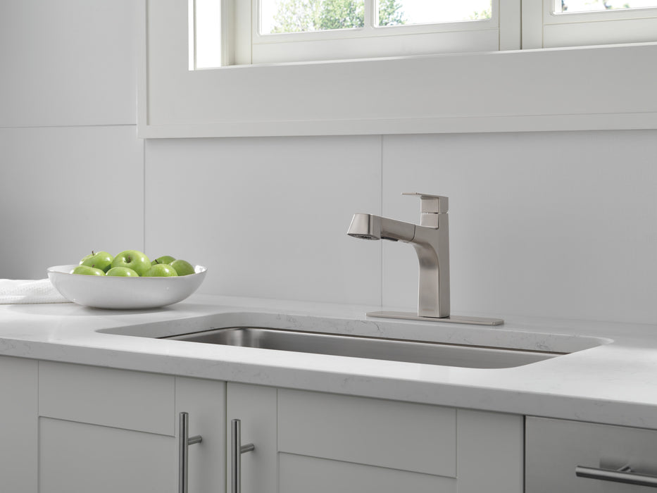Peerless Xander P6919LF Single Handle Pullout Kitchen, Stainless Steel
