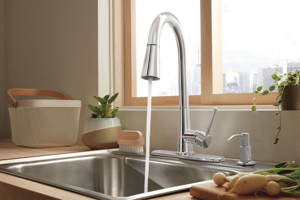 Delta Peerless Precept: Single-Handle Pull-Down Kitchen Faucet