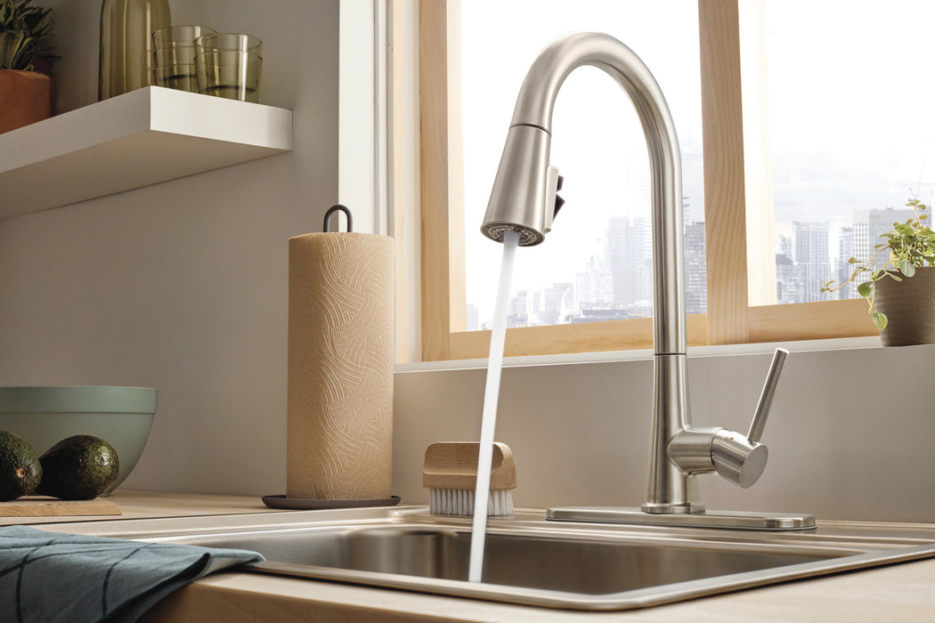 Delta Peerless Precept: Single-Handle Pull-Down Kitchen Faucet