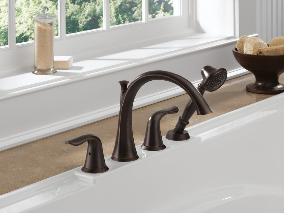 Delta Lahara:T4738 Roman Tub with Handshower Trim