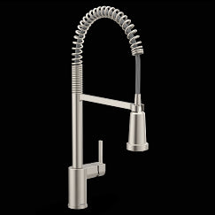 Moen  One-Handle Filtering Pulldown Kitchen Faucet