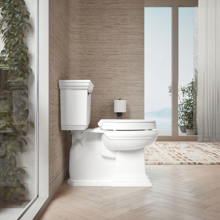 Up to 2 walls & multiple product categories visible