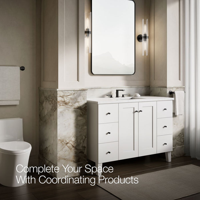 Up to 3 walls & multiple product categories visible