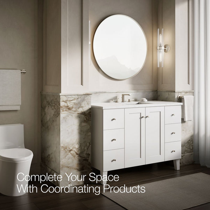 Up to 3 walls & multiple product categories visible