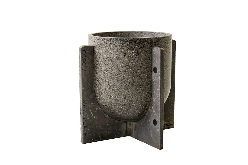 3/4 view of product