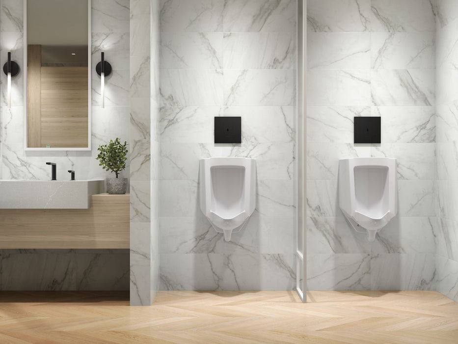 Up to 2 walls & multiple product categories visible