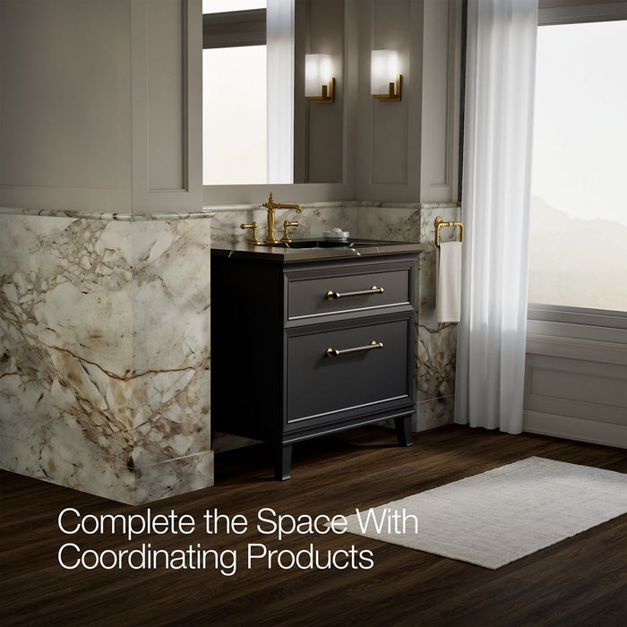 Up to 2 walls & multiple product categories visible, 2-point perspective