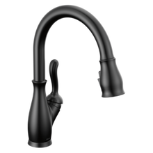 Load image into Gallery viewer, Delta Leland: Single Handle Pull-Down Kitchen Faucet With ShieldSpray Technology 
