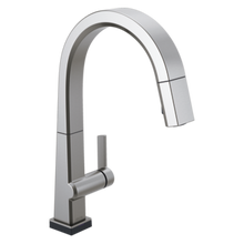 Load image into Gallery viewer, Delta Pivotal: Single Handle Pull Down Kitchen Faucet with Touch2O Technology
