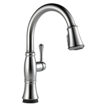 Load image into Gallery viewer, Delta Cassidy: Single Handle Pull-Down Kitchen Faucet with Touch&amp;lt;sub&amp;gt;2&amp;lt;/sub&amp;gt;O and ShieldSpray Technologies
