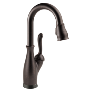 Delta Leland: Single Handle Pull-Down Bar / Prep Faucet with Touch<sub>2</sub>O Technology